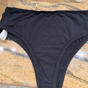 Hanky Panky Classic Black Apparel high thong